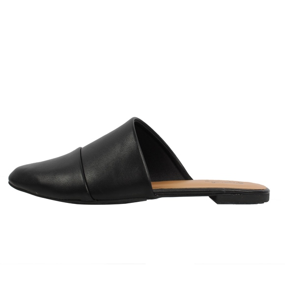 Black faux leather pointy toe slip on mules flat - Picture 4 of 7